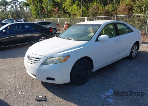 2009 Toyota Camry z USA, uszkodzony, nr VIN 4T1BE46K79U807112